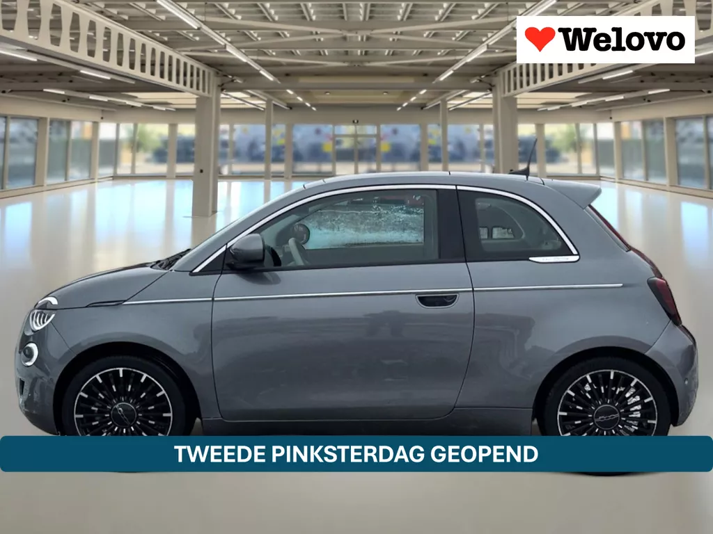 Fiat 500 La Prima 42 kWh PanoDak, Navigatie+Camera, Leder interieur...Soh 91.9%