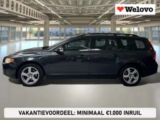 Volvo V70 2.5T Momentum Dealer onderhouden,Leder interieur,High performance sound,Garantie..