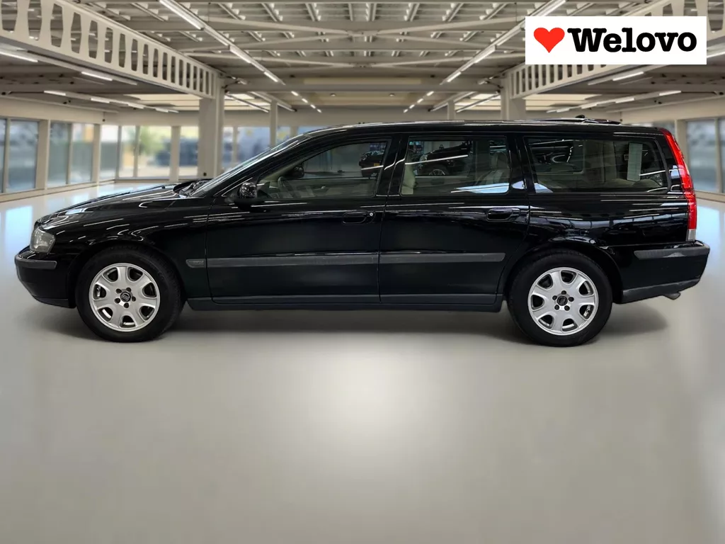 Volvo V70 2.3 T-5 Comfort Line Blijvend Youngtimer ! Incl. BTW, Rijklaar+garantie, leder, automaat...