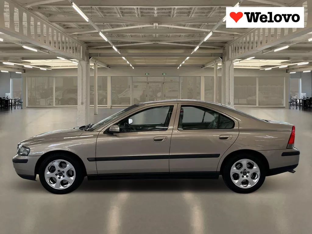 Volvo S60 2.4 Rijklaar+garantie, trekhaak, verwarmbare stoelen,...