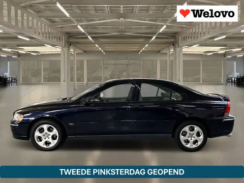Volvo S60 2.4 Momentum Goed onderhouden, leder interieur...