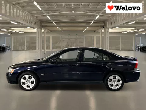 Volvo S60 2.4 Momentum Goed onderhouden, leder interieur...