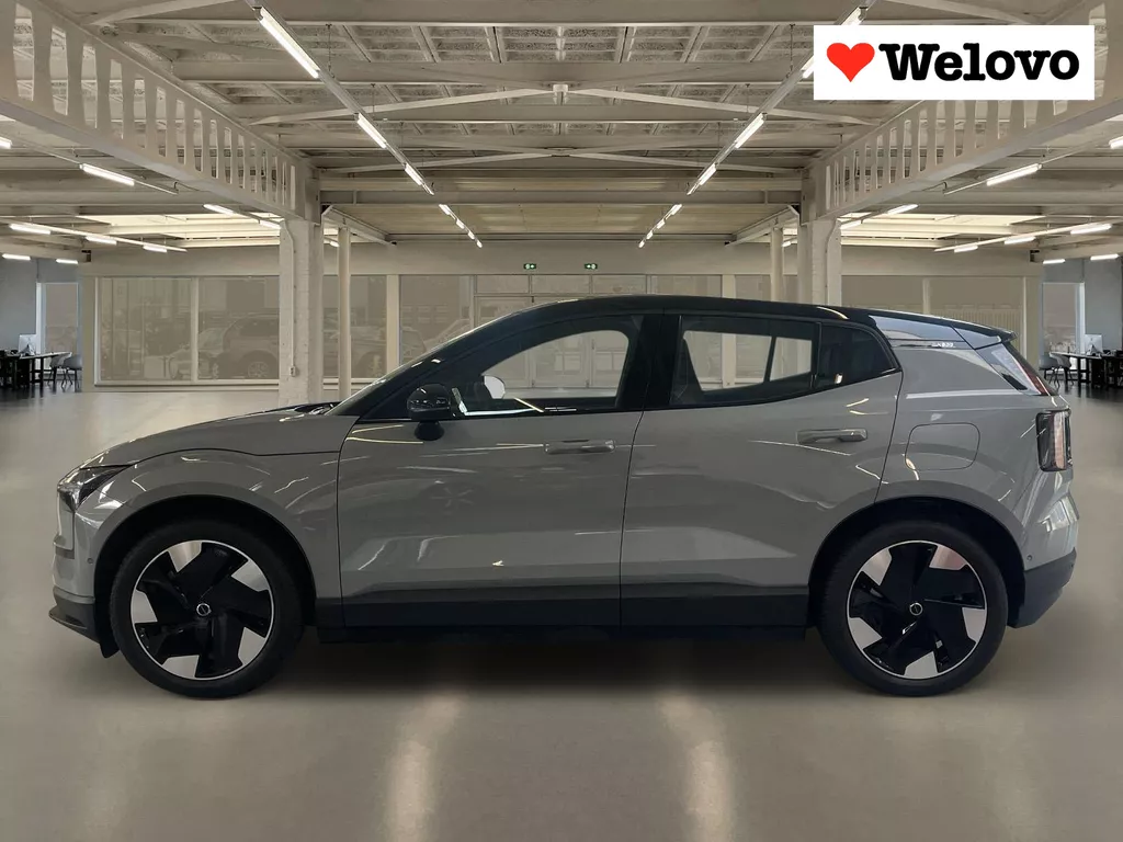 Volvo EX30 Twin Motor Performance Ultra 69 kWh Trekhaak zeer compleet geen aflever kosten ! Fabrieksgarantie