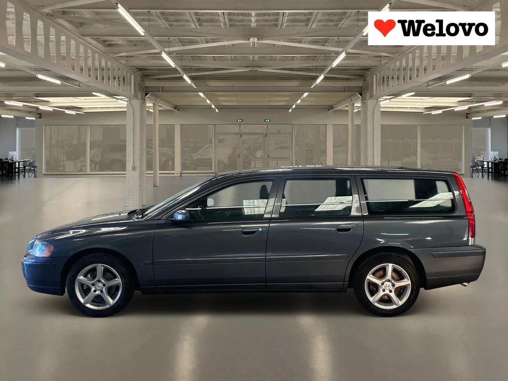 Volvo V70 2.4 Edition II Rijklaar+garantie, dealer onderhouden, leder interieur..